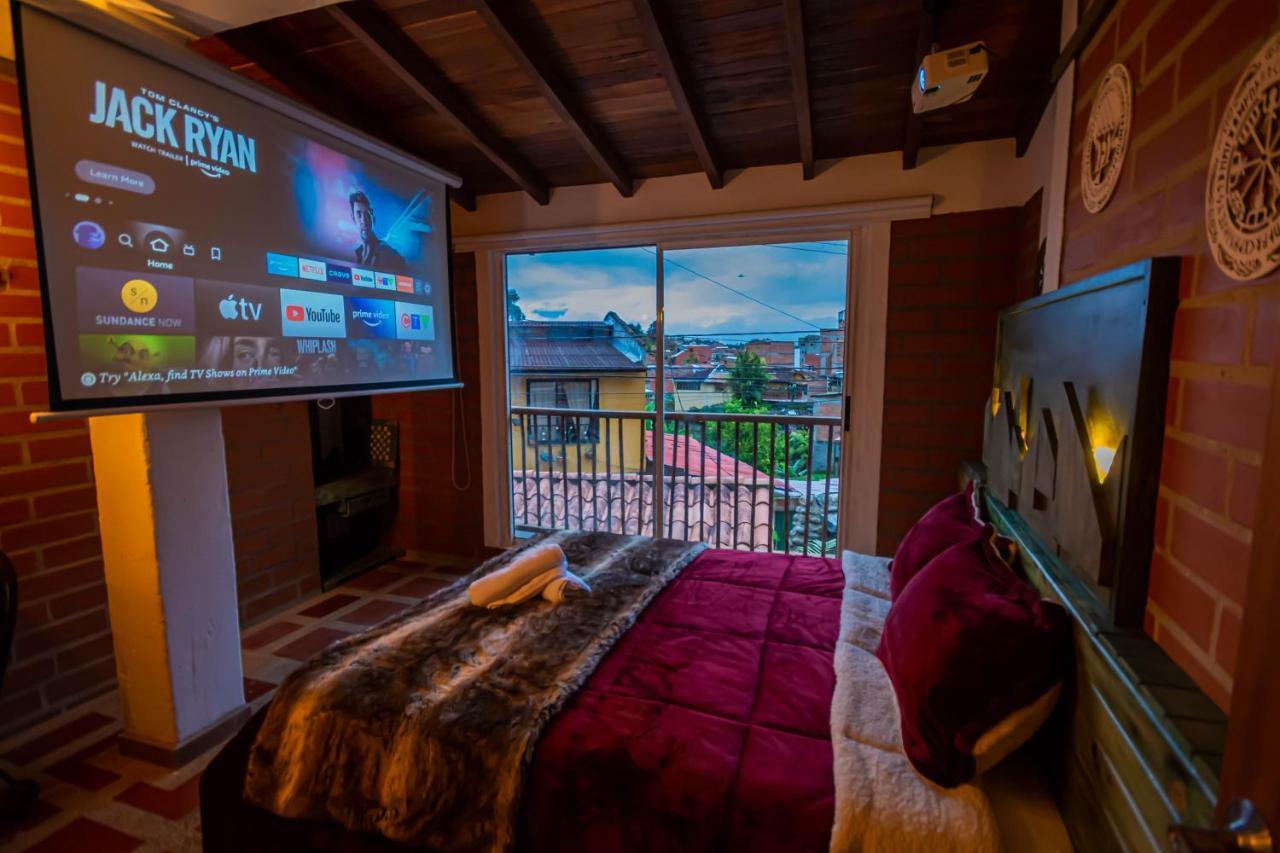 Hotel Le Chateau Guatape Exterior photo